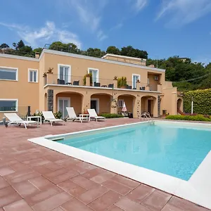 Bed and breakfast Etelka, Aci Castello